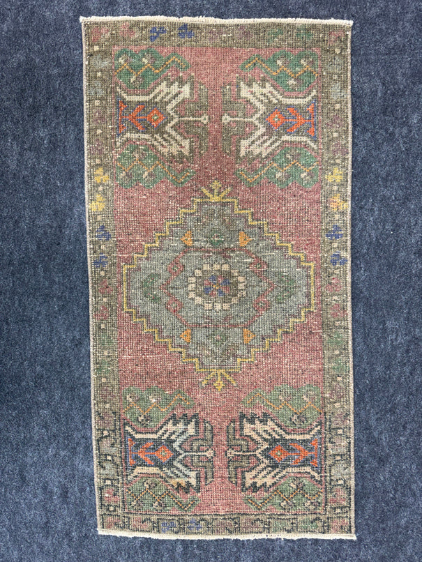 Turkish Yastik Rug  1'8" x  3'3" #24297
