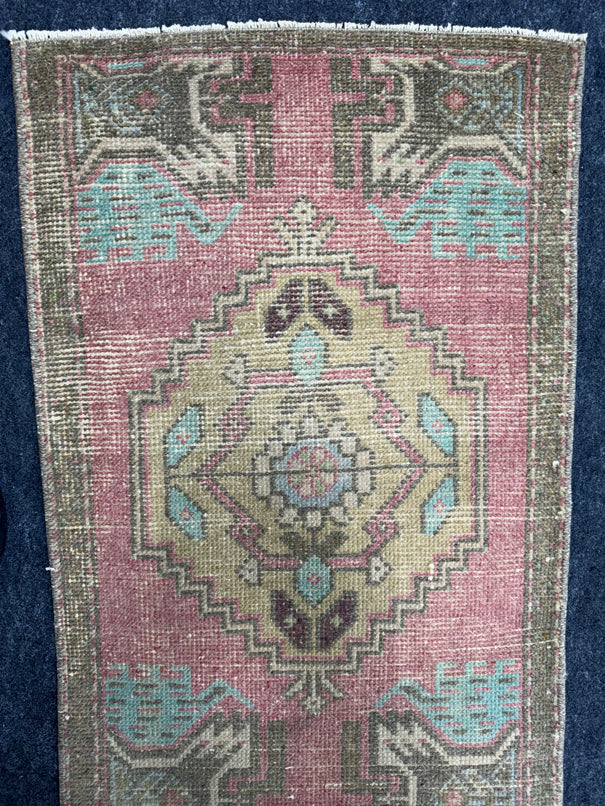 Turkish Yastik Rug  1'9" x  3'2" #24296