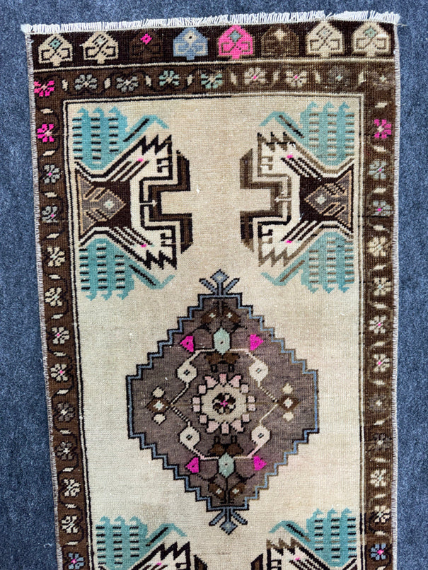 Turkish Yastik Rug  1'5" x  3' #24298