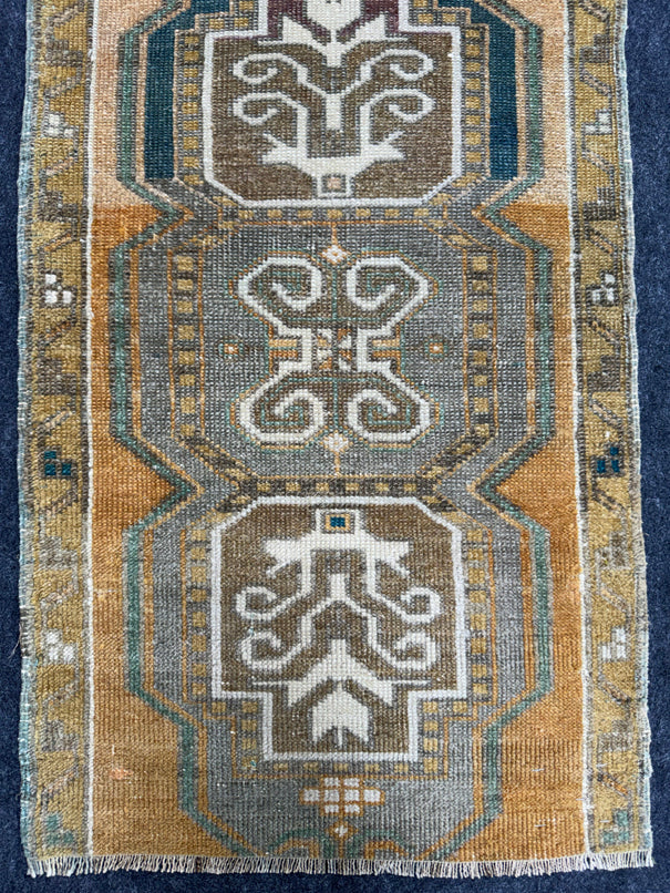 Turkish Yastik Rug  1'9" x  3' #24300
