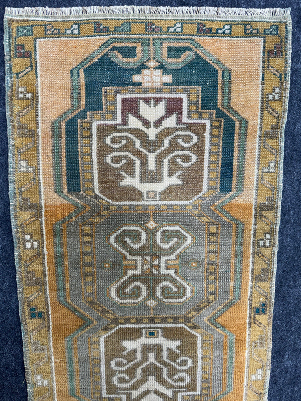 Turkish Yastik Rug  1'9" x  3' #24300