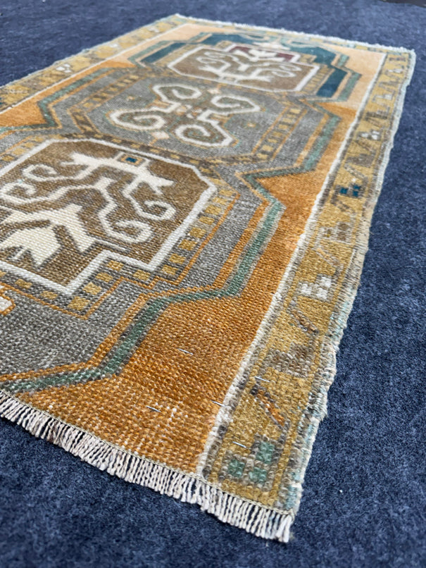 Turkish Yastik Rug  1'9" x  3' #24300