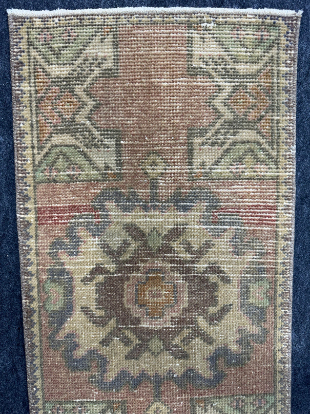 Turkish Yastik Rug  1'6" x  2'11" #24288