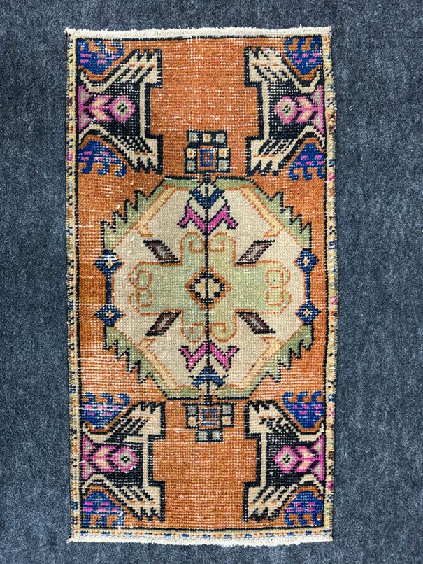 Turkish Yastik Rug  1'6" x  2'10" #24291