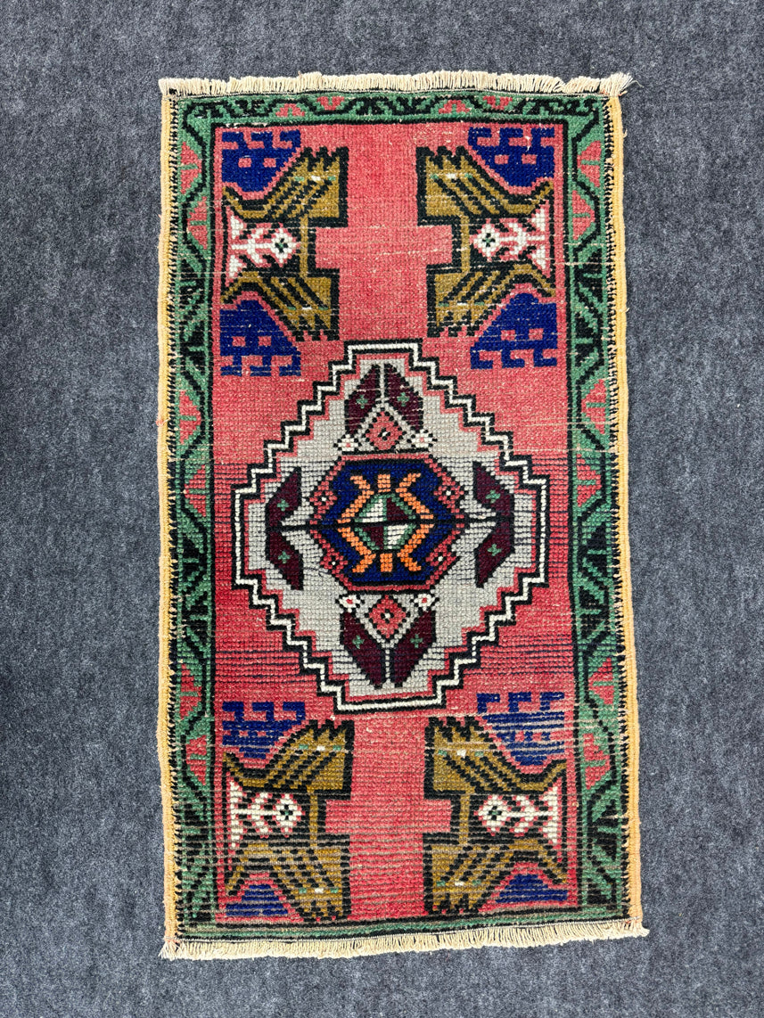 Turkish Yastik Rug  1'7" x  2'11" #24286