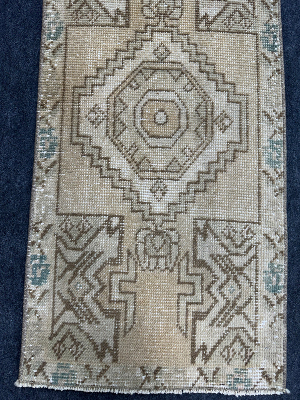 Turkish Yastik Rug  1'6" x  3'2" #24284