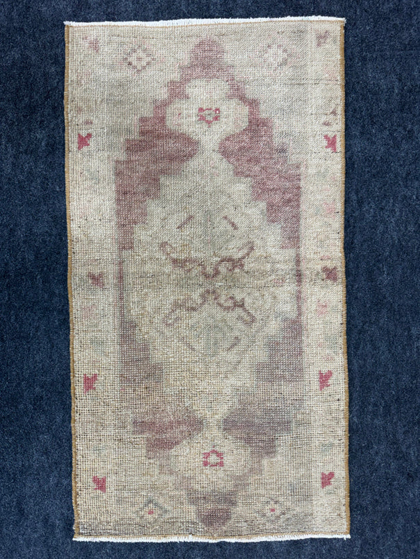 Turkish Yastik Rug  1'8" x  3' #24285