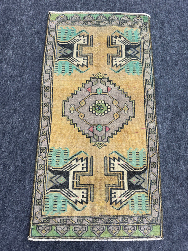 Turkish Yastik Rug  1'8" x  3'4" #24273