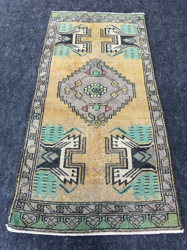 Turkish Yastik Rug  1'8" x  3'4" #24273