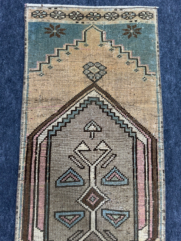 Turkish Yastik Rug  1'8" x  4'3" #24279