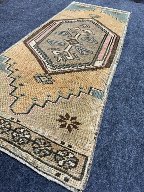 Turkish Yastik Rug  1'8" x  4'3" #24279