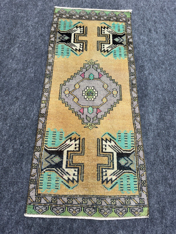 Turkish Yastik Rug  1'6" x  3'8" #24275