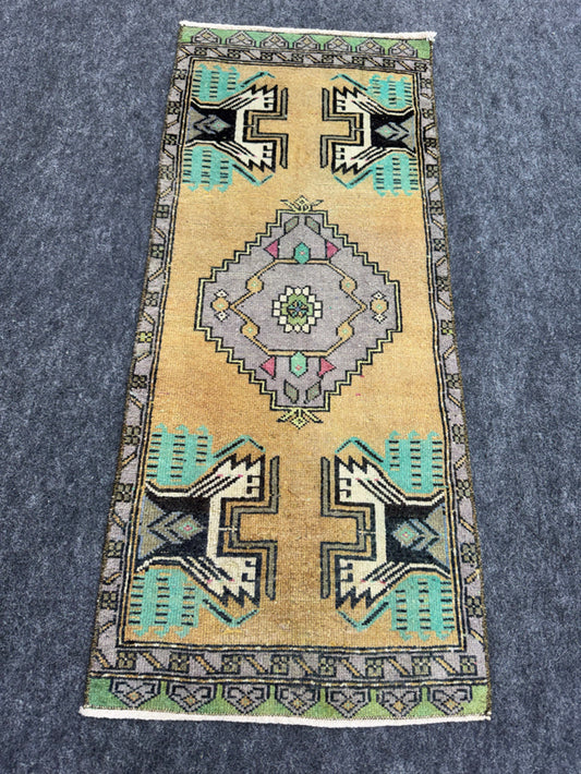 Turkish Yastik Rug  1'6" x  3'8" #24275