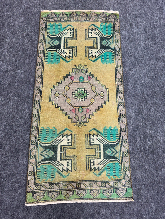 Turkish Yastik Rug  1'7" x  3'6" #24272
