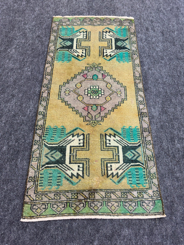 Turkish Yastik Rug  1'7" x  3'6" #24272