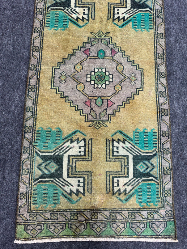 Turkish Yastik Rug  1'7" x  3'6" #24272