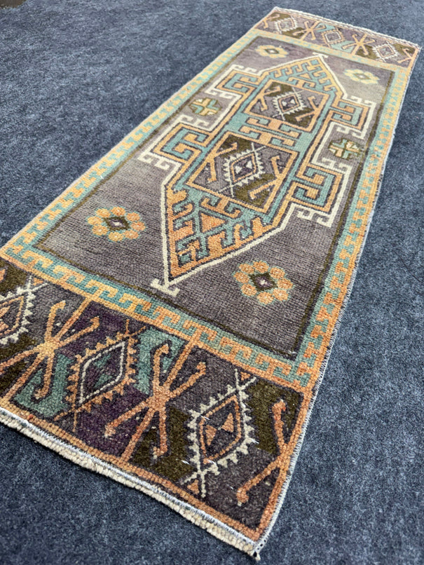 Turkish Yastik Rug  1'4" x  4'1" #24266