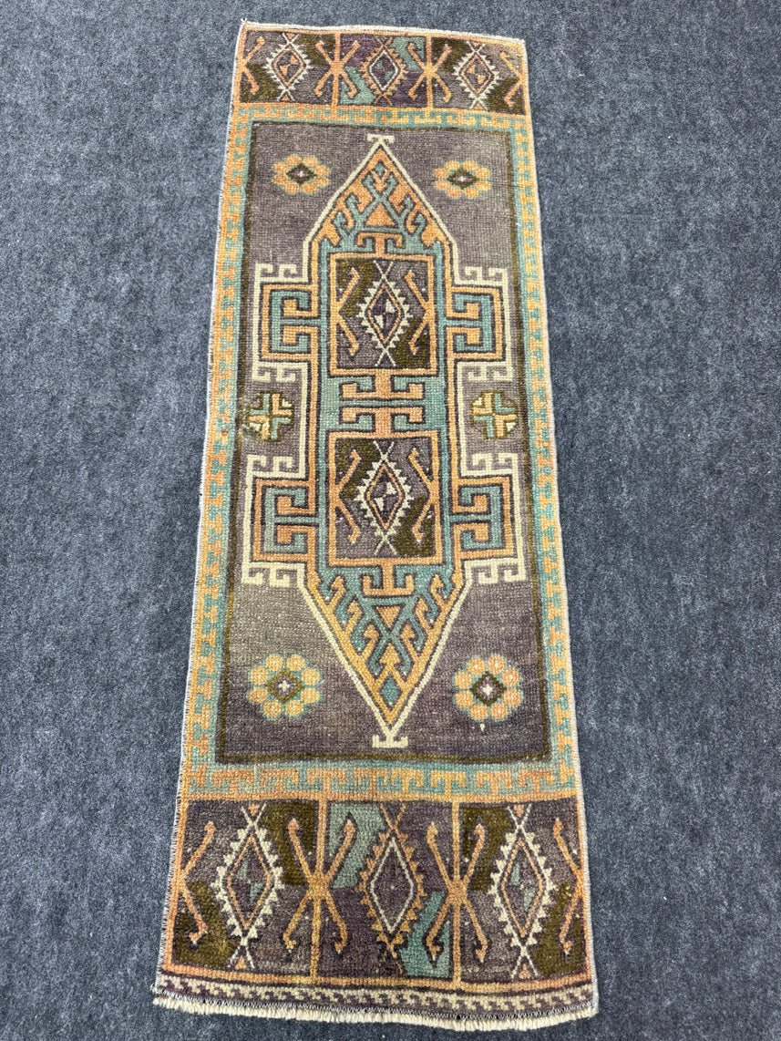 Turkish Yastik Rug  1'4" x  4'1" #24266