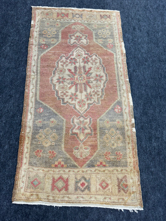 Turkish Yastik Rug  1'10" x  3'7" #24265