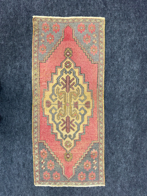 Turkish Yastik Rug  1'8" x  3'10" #24264