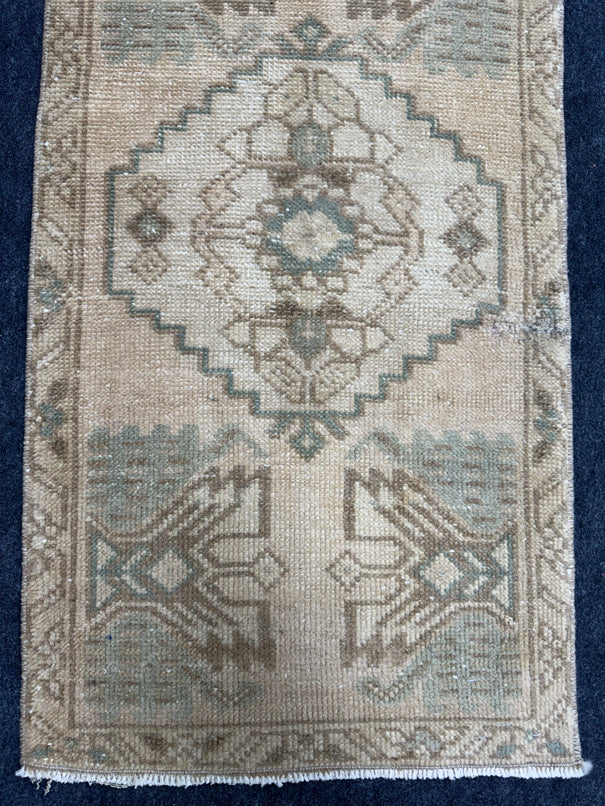 Turkish Yastik Rug  1'7" x  3' #24263