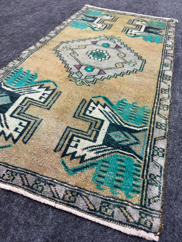 Turkish Yastik Rug  1'8" x  3'3" #24259