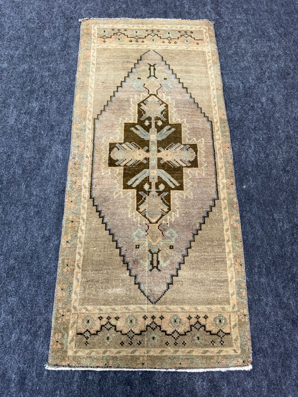 Turkish Yastik Rug  1'6" x  3'6" #24260