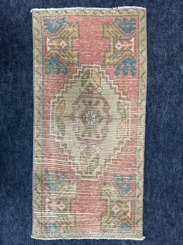 Turkish Yastik Rug  1'6" x  3'1" #24252