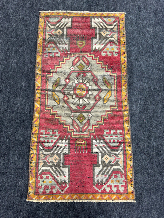 Turkish Yastik Rug  1'6" x  3' #24248