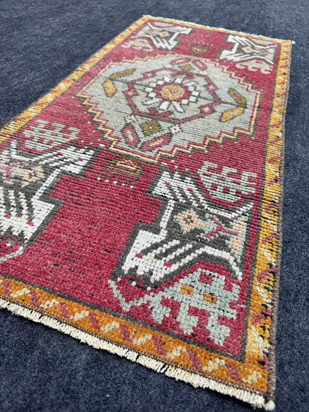 Turkish Yastik Rug  1'6" x  3' #24248
