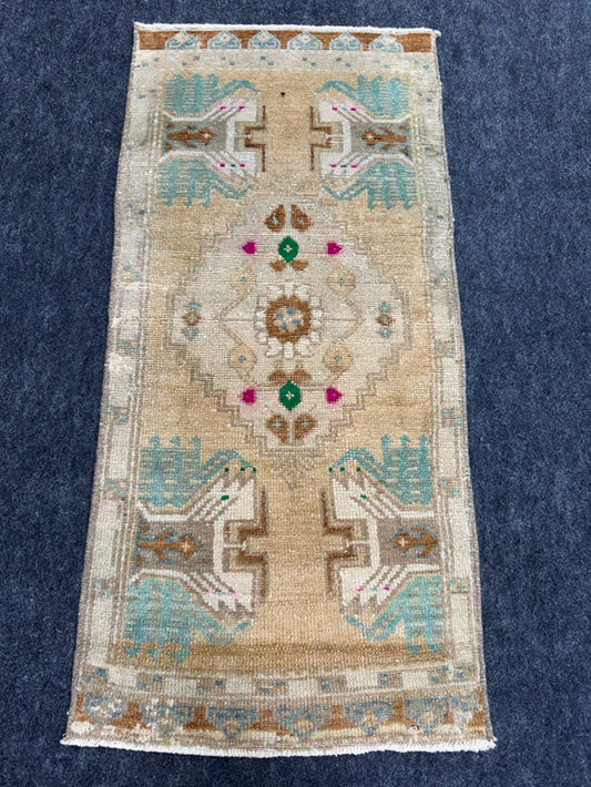 Turkish Yastik Rug  1'7" x  3'3" #24245