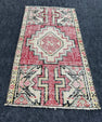Turkish Yastik Rug  1'5" x  2'9" #24244