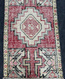 Turkish Yastik Rug  1'5" x  2'9" #24244