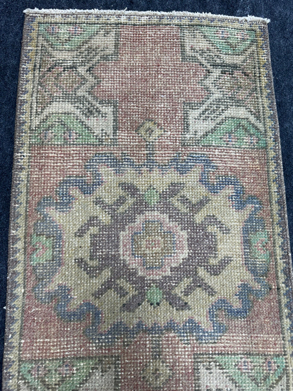 Turkish Yastik Rug  1'7" x  2'11" #24241