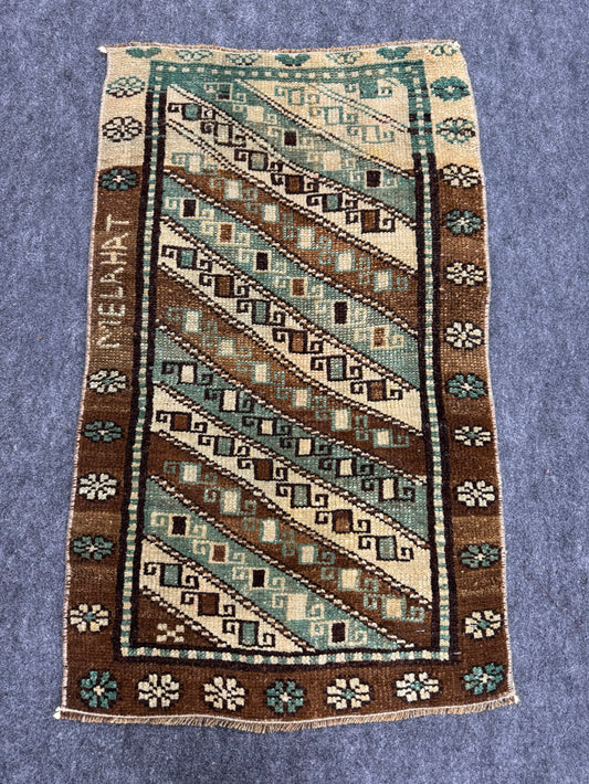 Turkish Yastik Rug  1'8" x  2'10" #24243