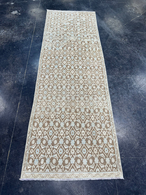 Turkish Vintage Rug 2'10" x 8'3" #24435
