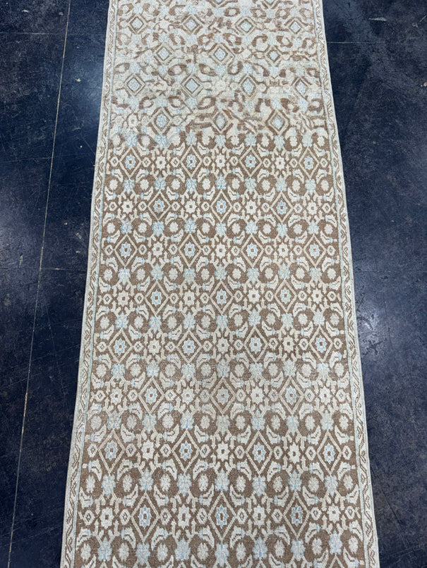 Turkish Vintage Rug 2'10" x 8'3" #24435