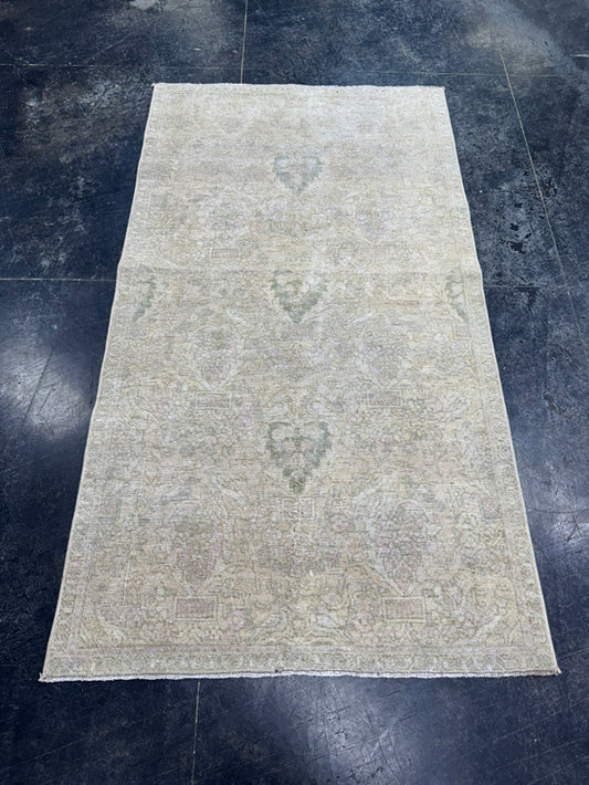 Turkish Vintage Rug 3'2" x 5'9" #24442