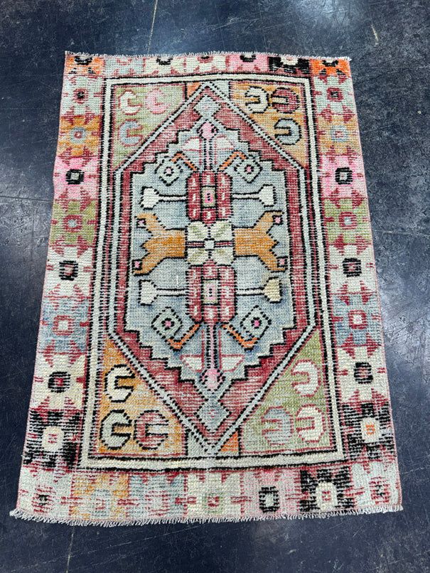 Turkish Vintage Rug 2'6" x 3'8" #24468