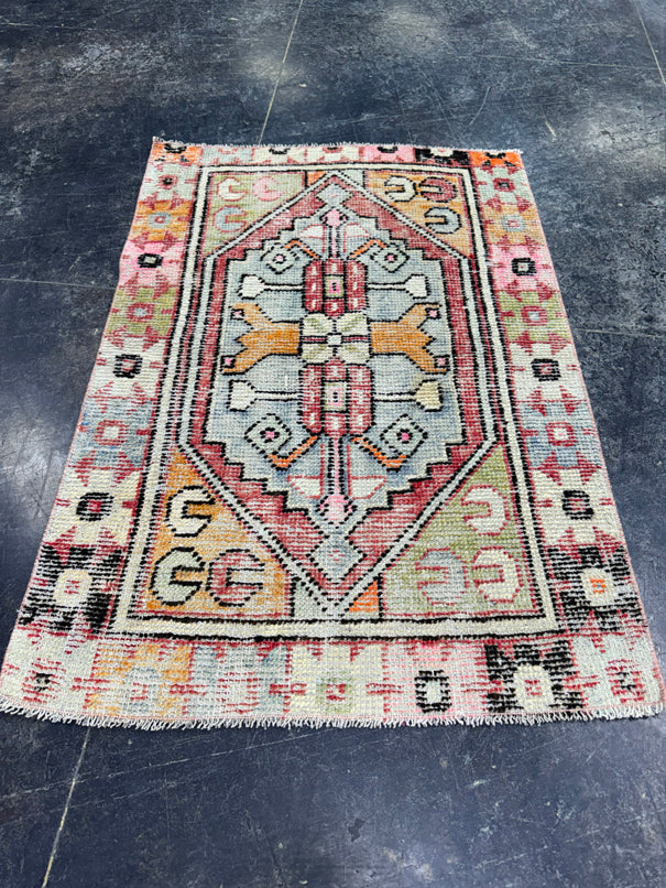 Turkish Vintage Rug 2'6" x 3'8" #24468