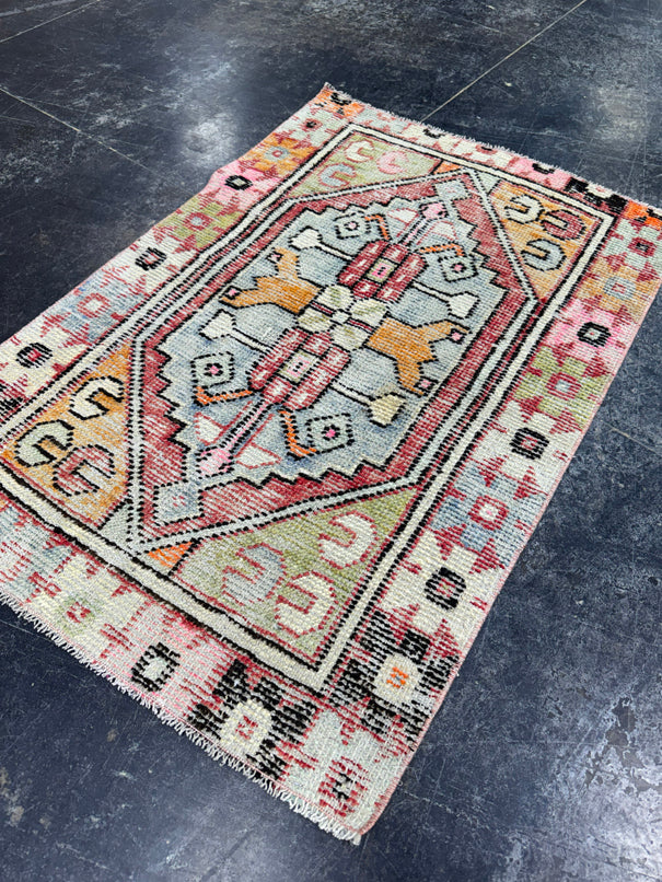 Turkish Vintage Rug 2'6" x 3'8" #24468