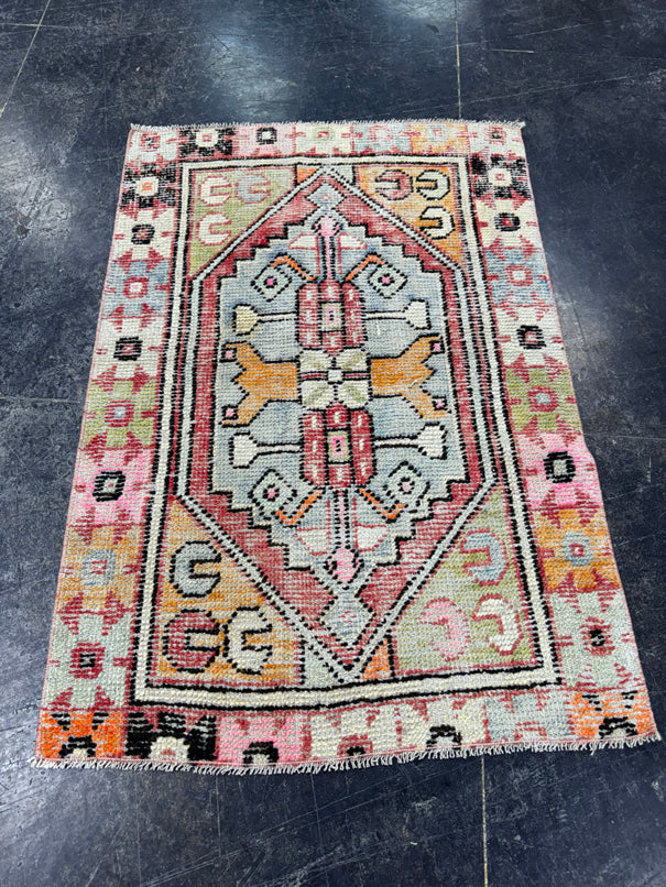 Turkish Vintage Rug 2'6" x 3'8" #24468