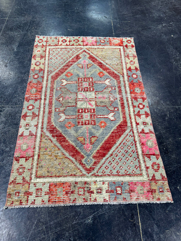 Turkish Vintage Rug 2'6" x 4' #24470