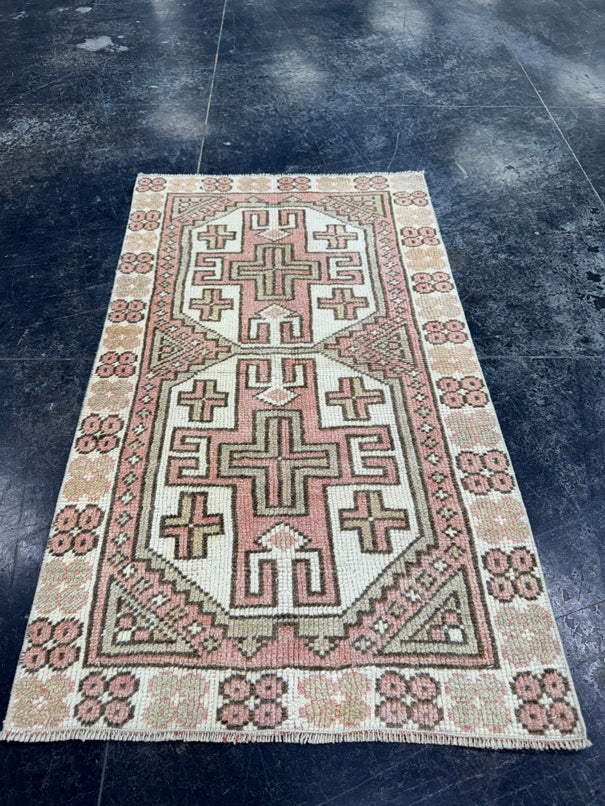 Turkish Vintage Rug 2'2" x 3'9" #24467