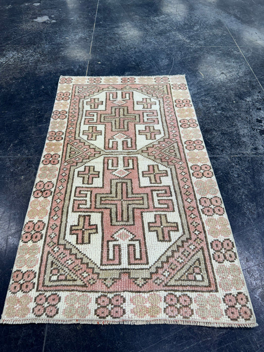 Turkish Vintage Rug 2'2" x 3'9" #24467