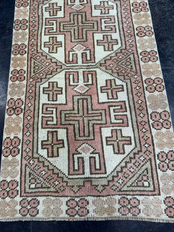 Turkish Vintage Rug 2'2" x 3'9" #24467