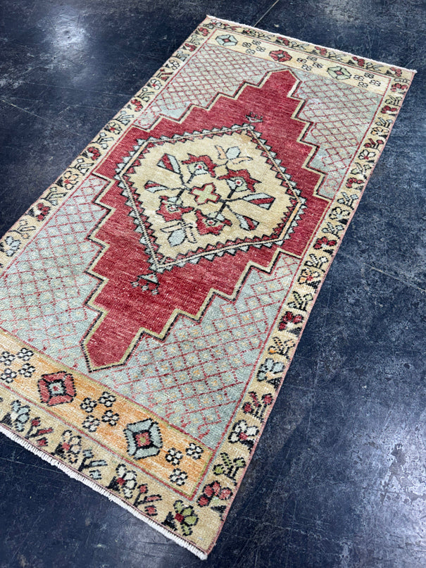 Turkish Vintage Rug 2'2" x 4'3" #24475