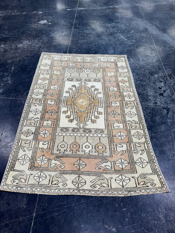 Turkish Vintage Rug 2'9" x 4'2" #24460