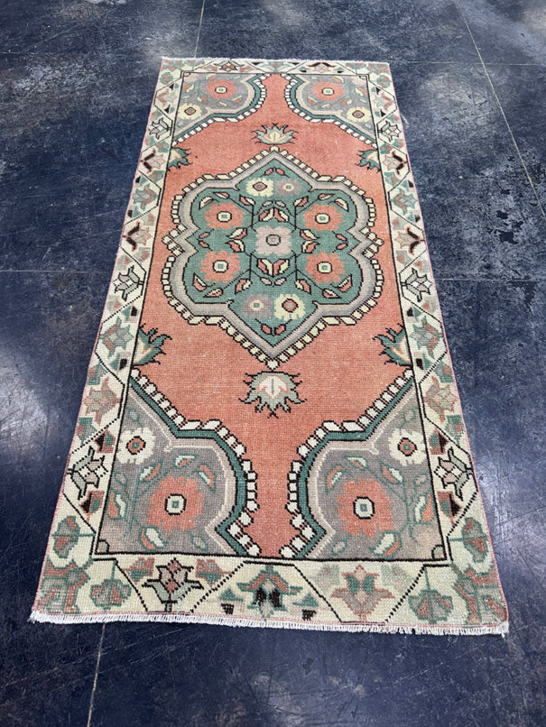 Turkish Vintage Rug 2'4" x 5'3" #24464
