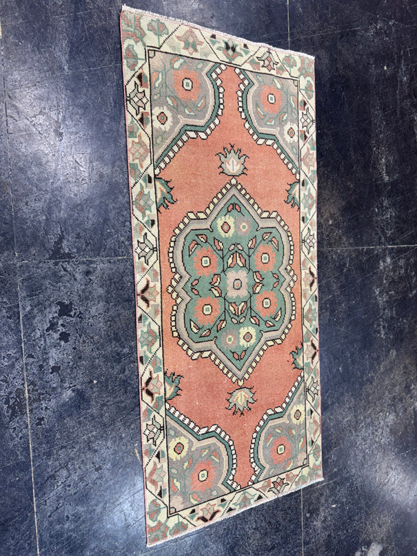 Turkish Vintage Rug 2'4" x 5'3" #24464
